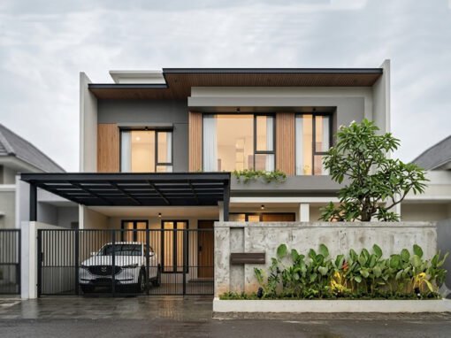 Desain Rumah Kontemporer 2 Lantai Ukuran 11 m x 20 m di Jakarta Timur
